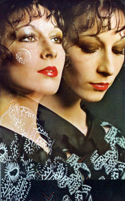 photo 25 in Anjelica Huston gallery [id344665] 2011-01-19 00:00:00
