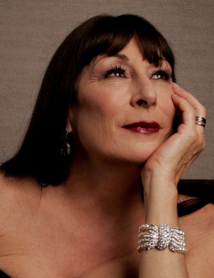 photo 22 in Anjelica Huston gallery [id71267] -0001-11-30 00:00:00