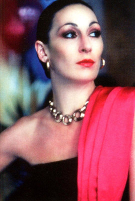 photo 12 in Anjelica Huston gallery [id211232] 2009-11-23 00:00:00