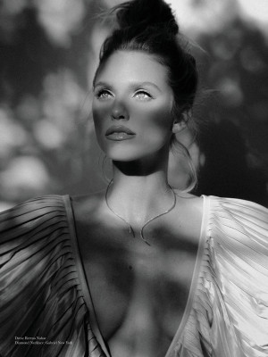 ANNALYNNE MCCOD in Bode Magazine, February 2020