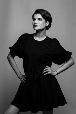 Анна Азарова