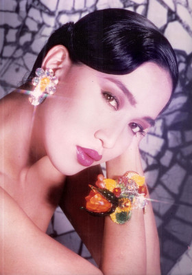 Anna Bayle pic #270048