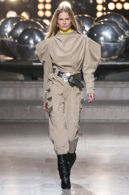  Anna Ewers - Isabel Marant Autumn/Winter 2019 Fashion Show in Paris 
