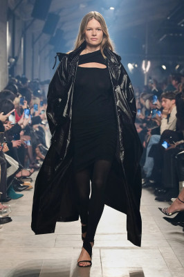 Isabel Marant Fall Winter 2023 Fashion Show in Paris