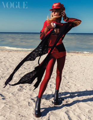 Anna Ewers ~ Vogue Mexico June 2023 by Inez and Vinoodh