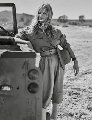 Anna Ewers – Photoshoot for Vogue Paris April 2019