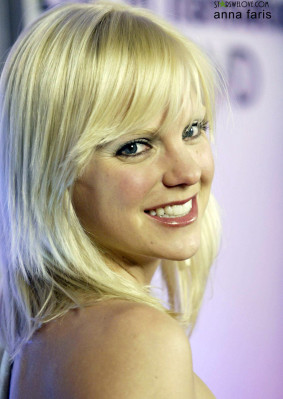Anna Faris pic #130184