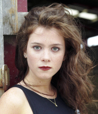 Anna Friel pic #296703