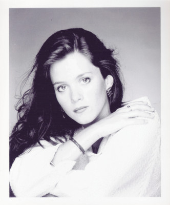 Anna Friel pic #256135