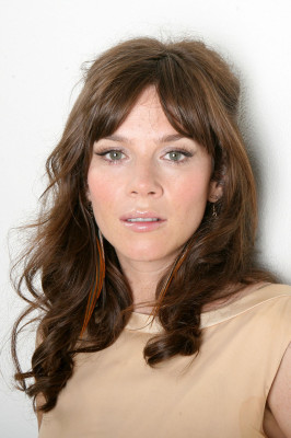 Anna Friel pic #103035