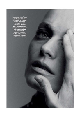 Anna Jagodzinska &amp;amp; Kasia Struss ~ Elle Poland January 2025 byMateusz Stankiewicz