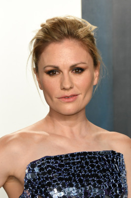 Anna Paquin - Vanity Fair Oscar Party, Los Angeles // February 9, 2020