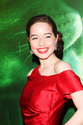 Anna Popplewell pic #142737