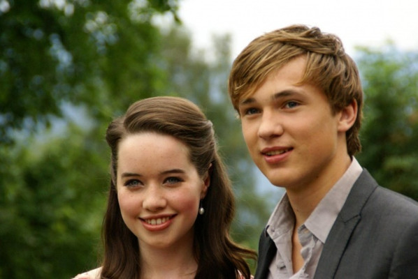 photo 8 in Anna Popplewell gallery [id469715] 2012-02-24 00:00:00