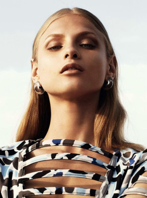 Anna Selezneva pic #850444
