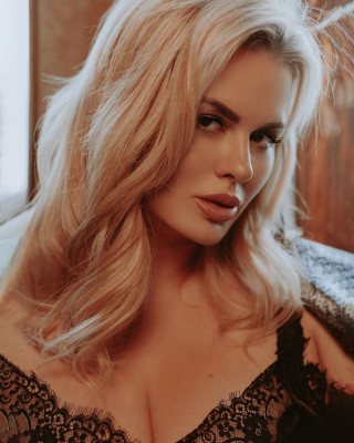 Anna Semenovich pic #1186000