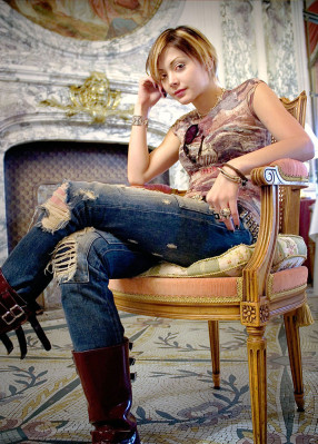 photo 25 in Anna Tsuchiya gallery [id306973] 2010-10-25 00:00:00