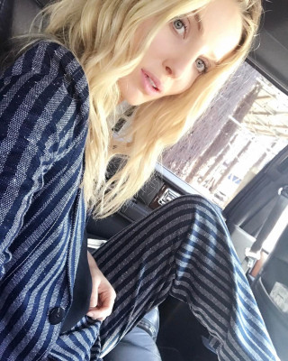 Annabelle Wallis pic #945611