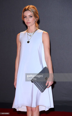 Annabelle Wallis pic #925312