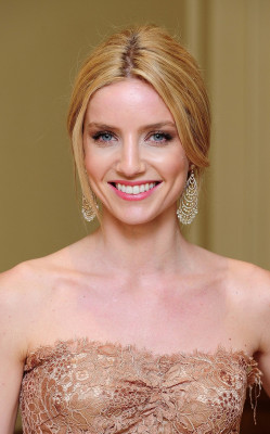 Annabelle Wallis pic #911391
