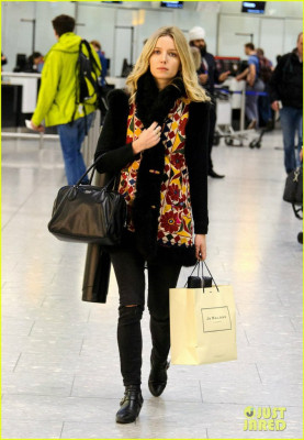 Annabelle Wallis pic #913479