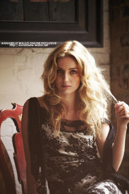 Annabelle Wallis pic #902639