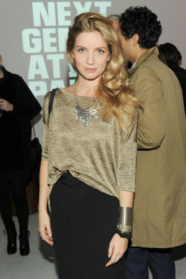 Annabelle Wallis pic #911394