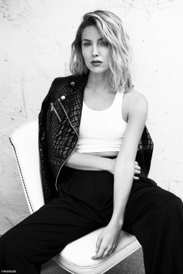 Annabelle Wallis pic #905139