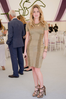 Annabelle Wallis pic #910714