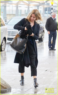 Annabelle Wallis pic #910147