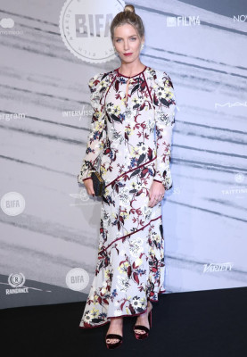 Annabelle Wallis pic #927876