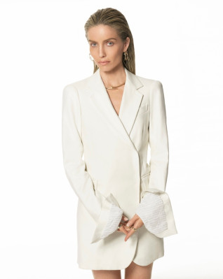 Annabelle Wallis by Tom Munro for Elle UK x Cartier (2021)
