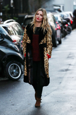 Annabelle Wallis Out and About in Paris 01/25/2018