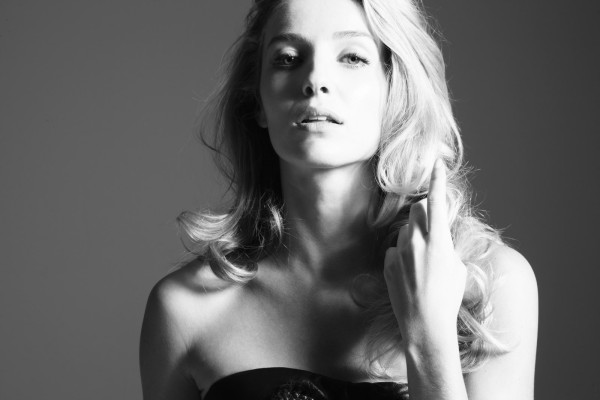 Annabelle Wallis - Alex Freund Photoshoot