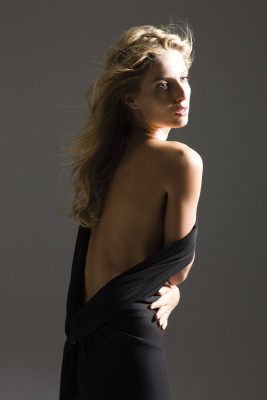 Annabelle Wallis - Alex Freund Photoshoot
