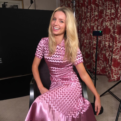 Annabelle Wallis pic #974681