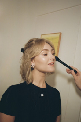 AnnaSophia Robb for L’Officiel Tribeca Festival Photo Diary June 2024