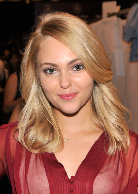 AnnaSophia Robb pic #738367