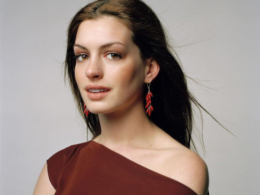 photo 25 in Anne Hathaway gallery [id110051] 2008-09-24 00:00:00
