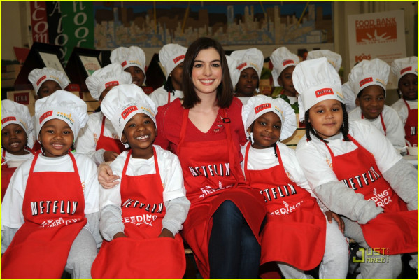 photo 15 in Anne Hathaway gallery [id137742] 2009-03-02 00:00:00