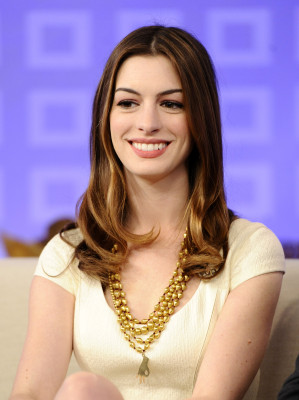 Anne Hathaway pic #318949