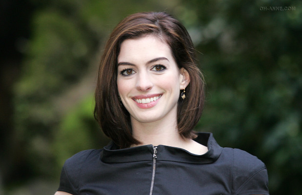 photo 4 in Anne Hathaway gallery [id195311] 2009-10-08 00:00:00