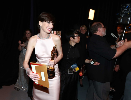 photo 22 in Anne Hathaway gallery [id611340] 2013-03-08 00:00:00