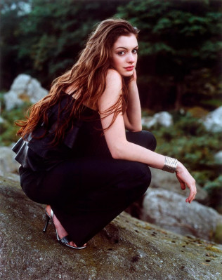 photo 13 in Anne Hathaway gallery [id105885] 2008-07-31 00:00:00
