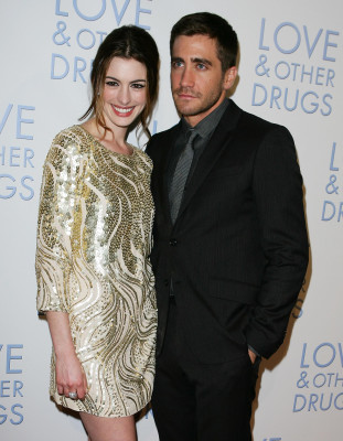 photo 7 in Anne Hathaway gallery [id325758] 2010-12-13 00:00:00