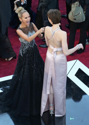Anne Hathaway pic #653546
