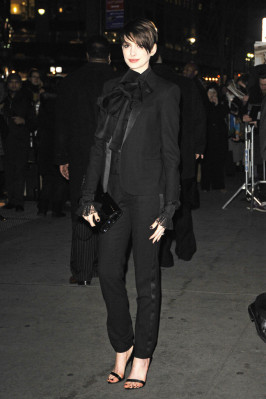 Anne Hathaway pic #647661