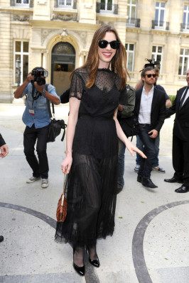 photo 21 in Anne Hathaway gallery [id654088] 2013-08-01 00:00:00