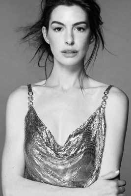Anne Hathaway – for Versace Icons 2024