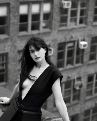 Anne Hathaway – Vogue France November 2024